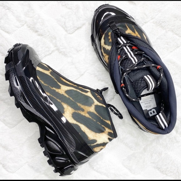 Burberry Men’s low-top sneakers Arthur (cheetah) - Picture 7 of 14